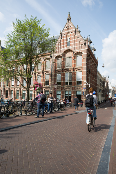 Nascholing voor vo-docenten op de Universiteit van Amsterdam (UvA) Nascholing voor vo-docenten op de Universiteit van Amsterdam (UvA)
