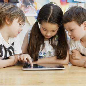 Ouders maken zich zorgen over verleidingen via apps, games en sociale media