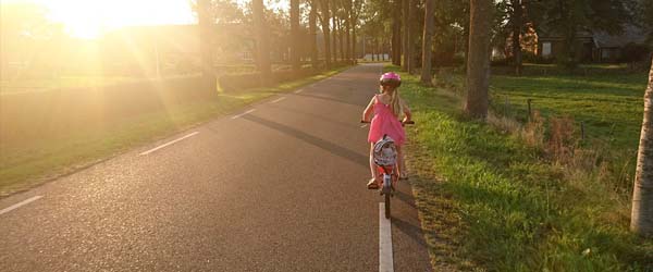 Niet ongevaarlijk: brugklassers op de fiets naar school