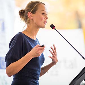 Beter leren spreken in het openbaar: wat je leert in een cursus presenteren
