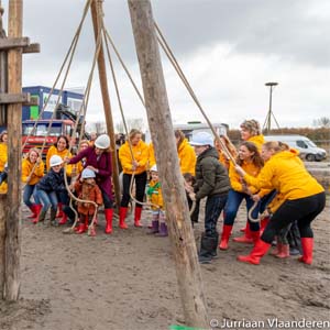 Eerste ecologische basisschoolgebouw van Nederland in Almere