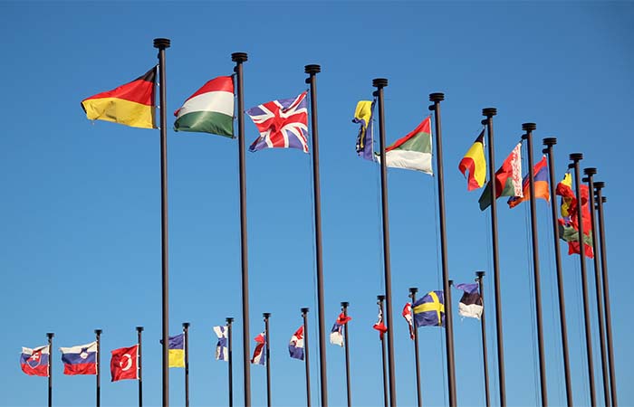 Internationale studenten blijven vaker in Nederland
