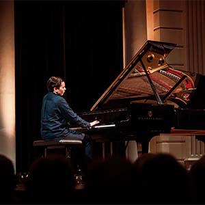 15-jarige pianist wint jong talentprijs