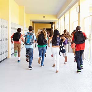 Meivakantie van start? Niet voor iedereen