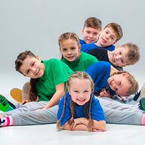Onderzoek: hoe én door wie worden kinderen nog in beweging worden gebracht?