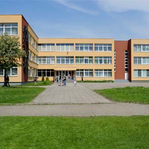 Onderwijsterreinen moeten per 1 augustus rookvrij zijn Onderwijsterreinen moeten per 1 augustus rookvrij zijn