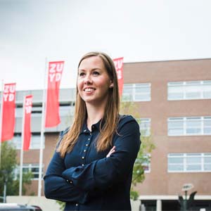 Minister van OCW kent 54 miljoen euro extra toe aan Zuyd Hogeschool Minister van OCW kent 54 miljoen euro extra toe aan Zuyd Hogeschool