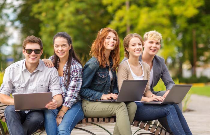 Bindend studieadvies voor studenten uitgesteld bij vertraging door coronavirus