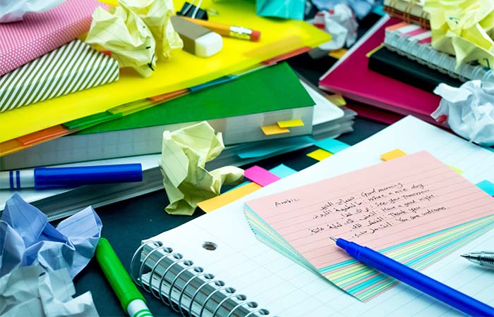 Veel kritiek op taalgids OCW