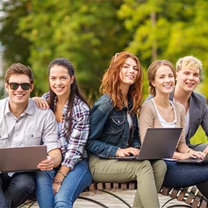 Voordelen van werken met een laptop op school Voordelen van werken met een laptop op school