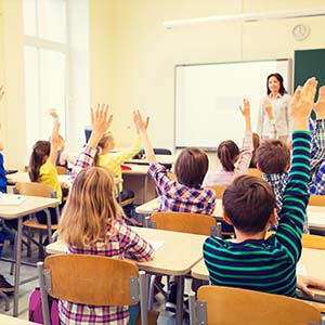 Veertig organisaties presenteren plan hoe scholen weer open zouden kunnen Veertig organisaties presenteren plan hoe scholen weer open zouden kunnen
